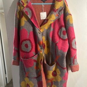 DAVI & DANI Artistic Pink and Yellow Cardigan